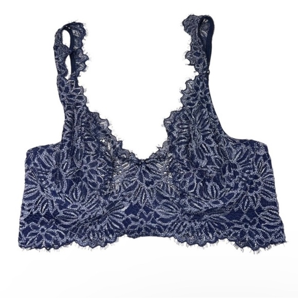 aerie Other - Aerie Navy Blue & White Lace Pluge Bralette Size 34D Women’s